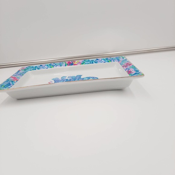 Lilly Pulitzer Modernist Ceramic Elephant Tray Dish 9.25”L x 5” - Picture 3 of 7